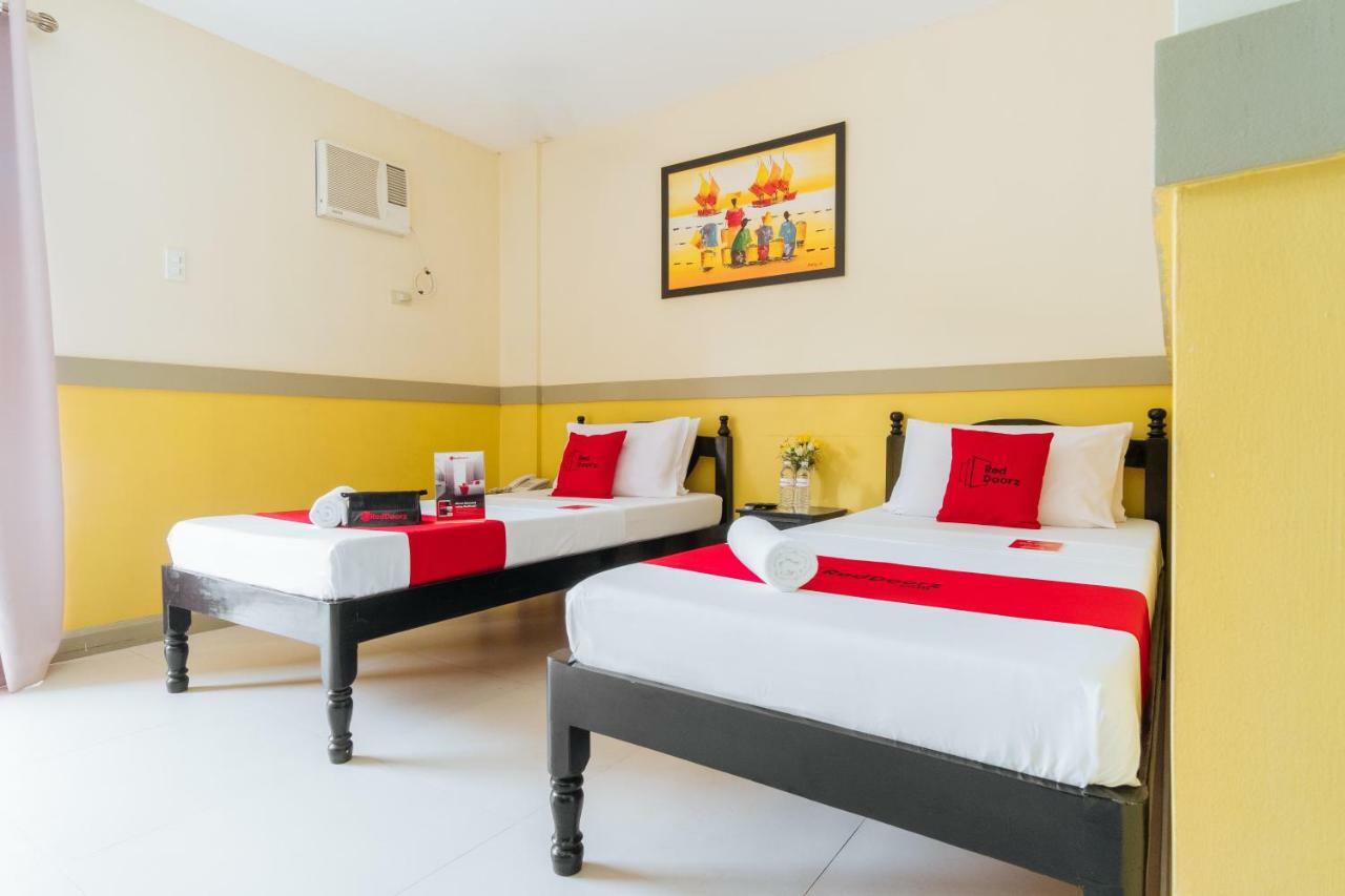Hotel Reddoorz Premium @ Gabinete Road Palawan Puerto Princesa Exterior foto